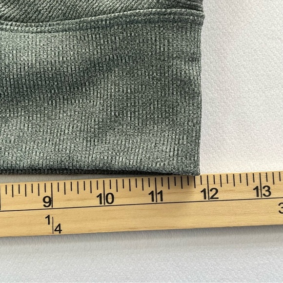 Freely Women's Sports Bra Heather Green Lined Bust Scoop Neck V Back Size M - Picture 6 of 7